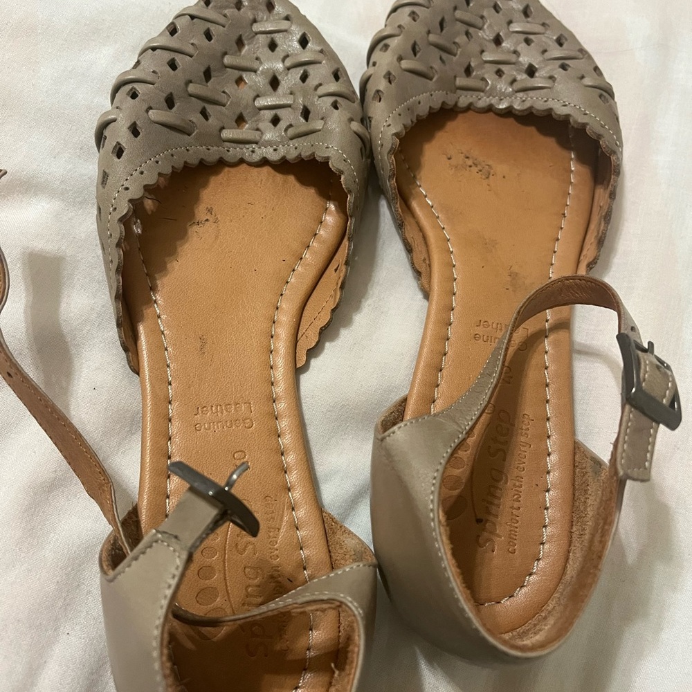 Spring step sling backs. Worn a couple of times. Size 40 but fits like a 9